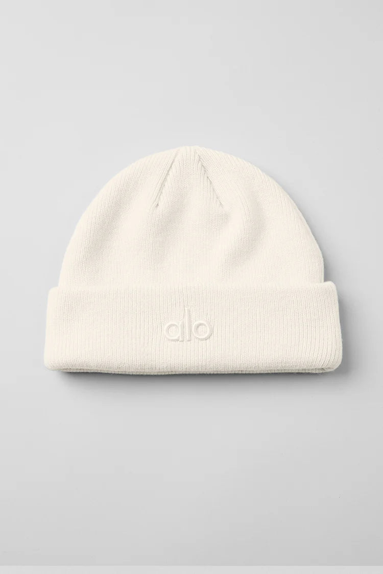 Notable Beanie White